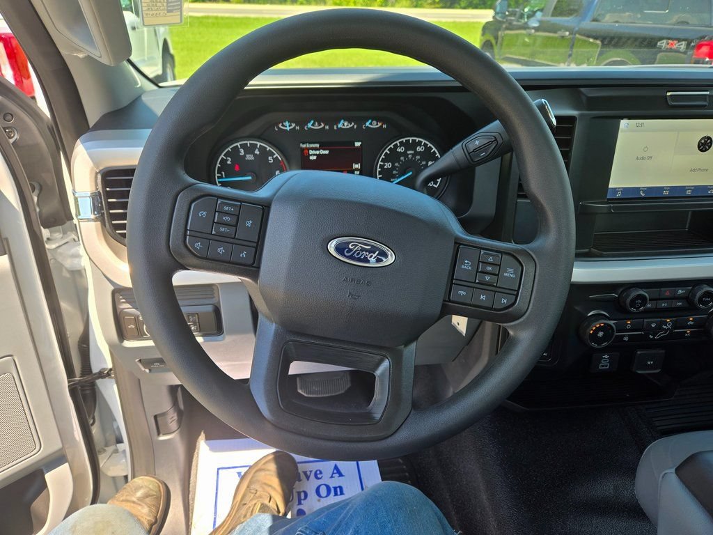 New 2026 Ford F350 XL AWD/4WD image 9