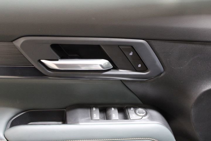 New 2026 GMC Terrain AT4 image 17