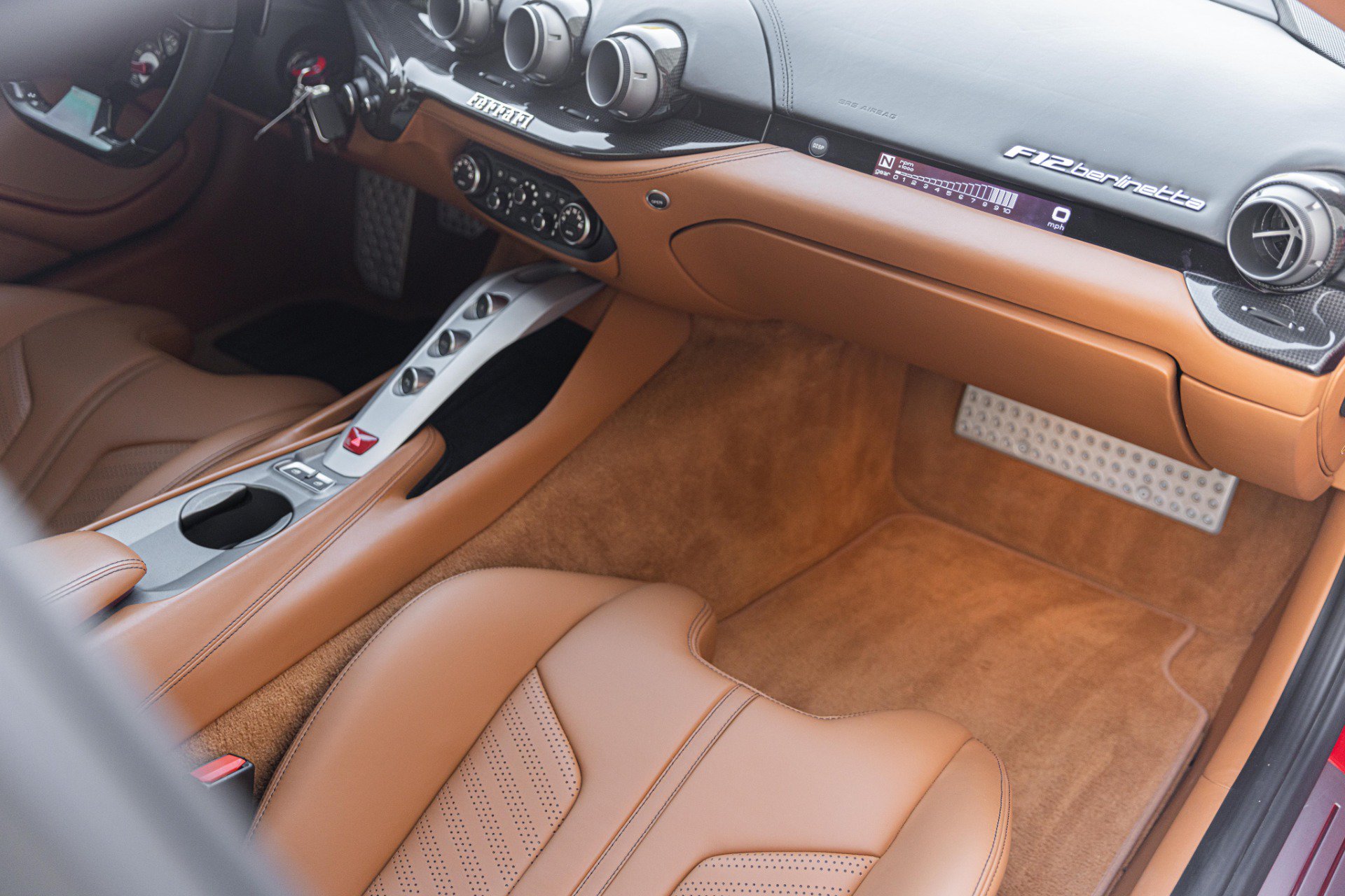 Used 2014 Ferrari F12 Berlinetta RWD image 12