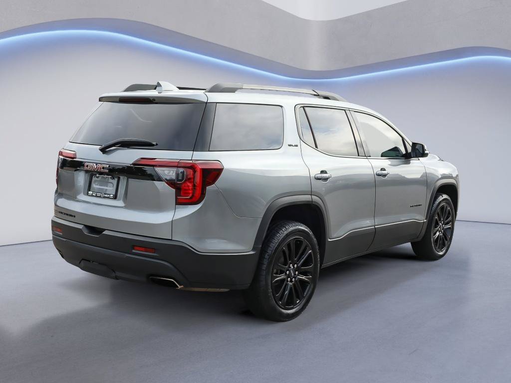 Used 2023 GMC Acadia SLE w/ Driver Convenience Package FWD image 7