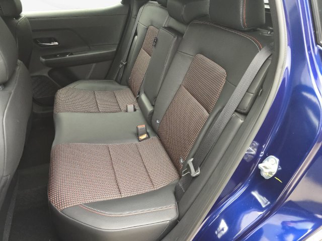 New 2027 Nissan Kicks SR w/ SR Premium Package FWD image 14