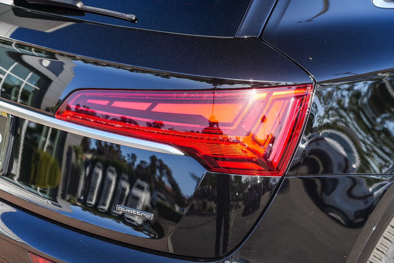 Certified 2023 Audi Q5 Premium w/ Convenience Package AWD/4WD image 10