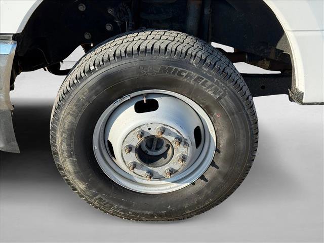 Used 2020 Ford F350 XL w/ Power Equipment Group image 26
