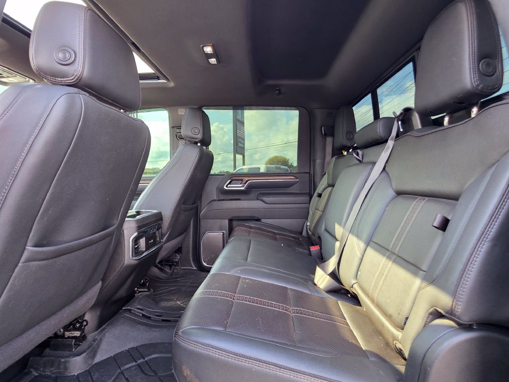 Used 2025 Chevrolet Silverado 3500 High Country w/ High Country Premium Package AWD/4WD image 20