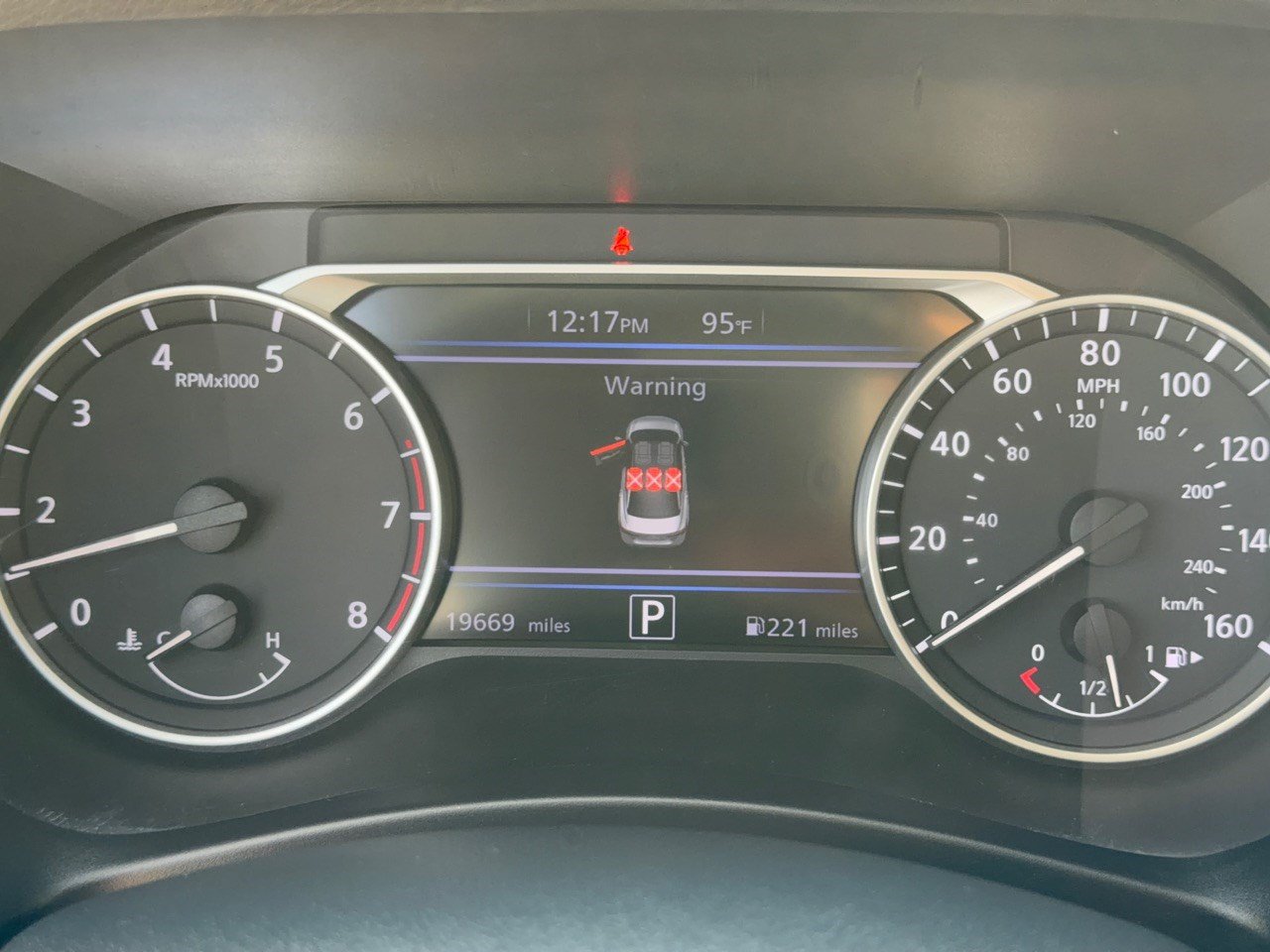 Used 2025 Nissan Sentra SV FWD image 26
