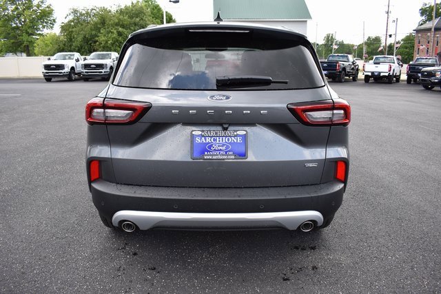 New 2023 Ford Escape SE image 15