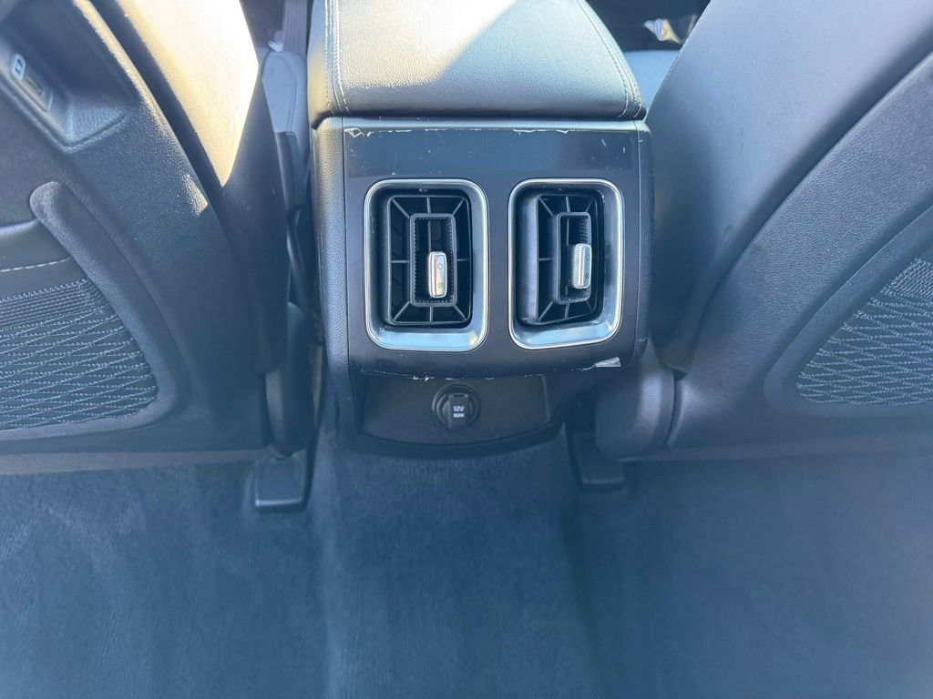 Used 2024 Kia Sorento S w/ Panoramic Sunroof Package image 14