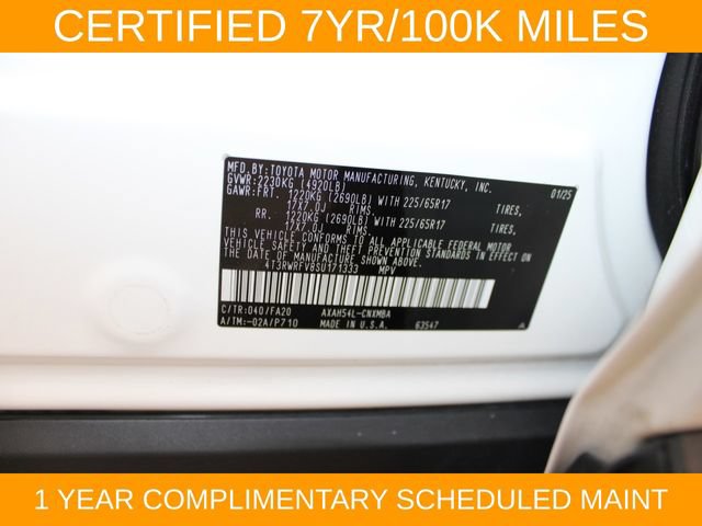 Used 2025 Toyota RAV4 XLE AWD/4WD image 25