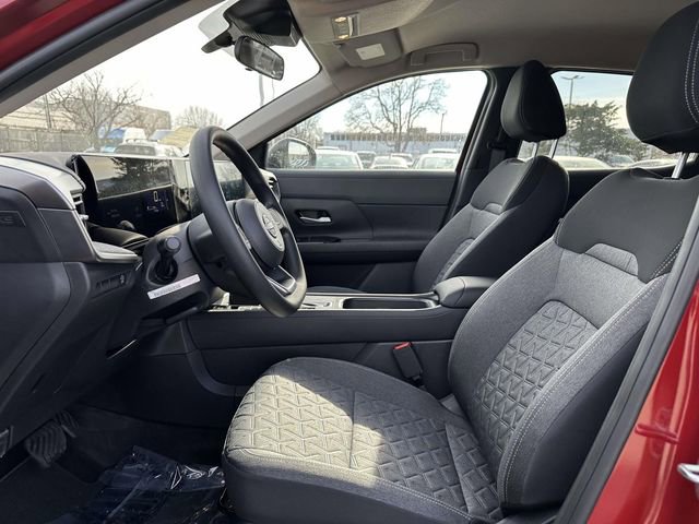 New 2026 Nissan Kicks SV w/ Cold Weather Package FWD image 16