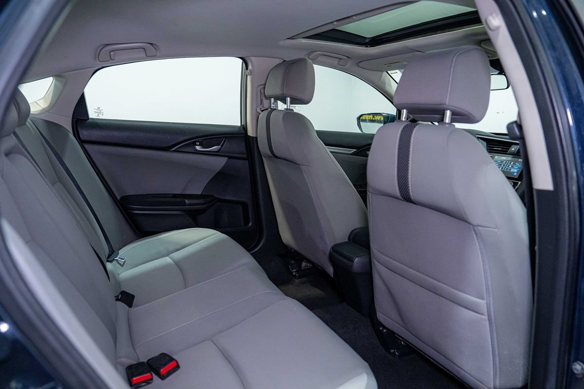 Used 2020 Honda Civic EX image 16