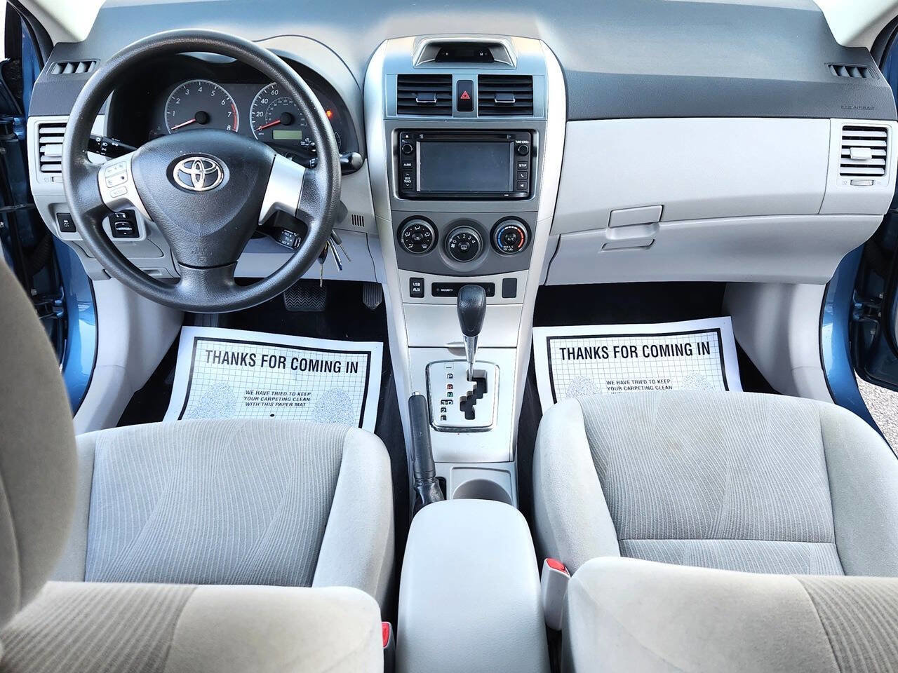Used 2013 Toyota Corolla LE FWD image 3