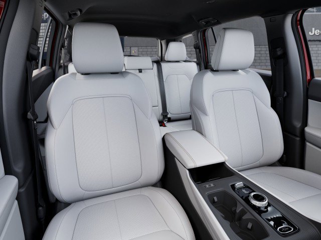 New 2026 Jeep Cherokee Limited image 10