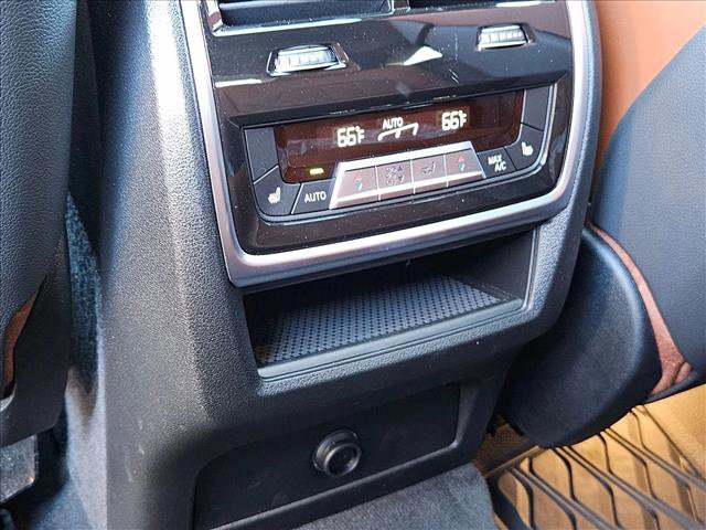 Certified 2025 BMW X6 xDrive40i image 23