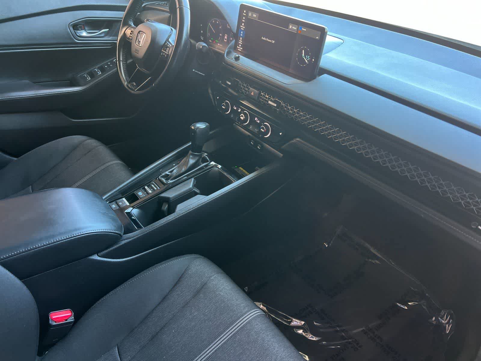 Used 2025 Honda Accord Sport image 16