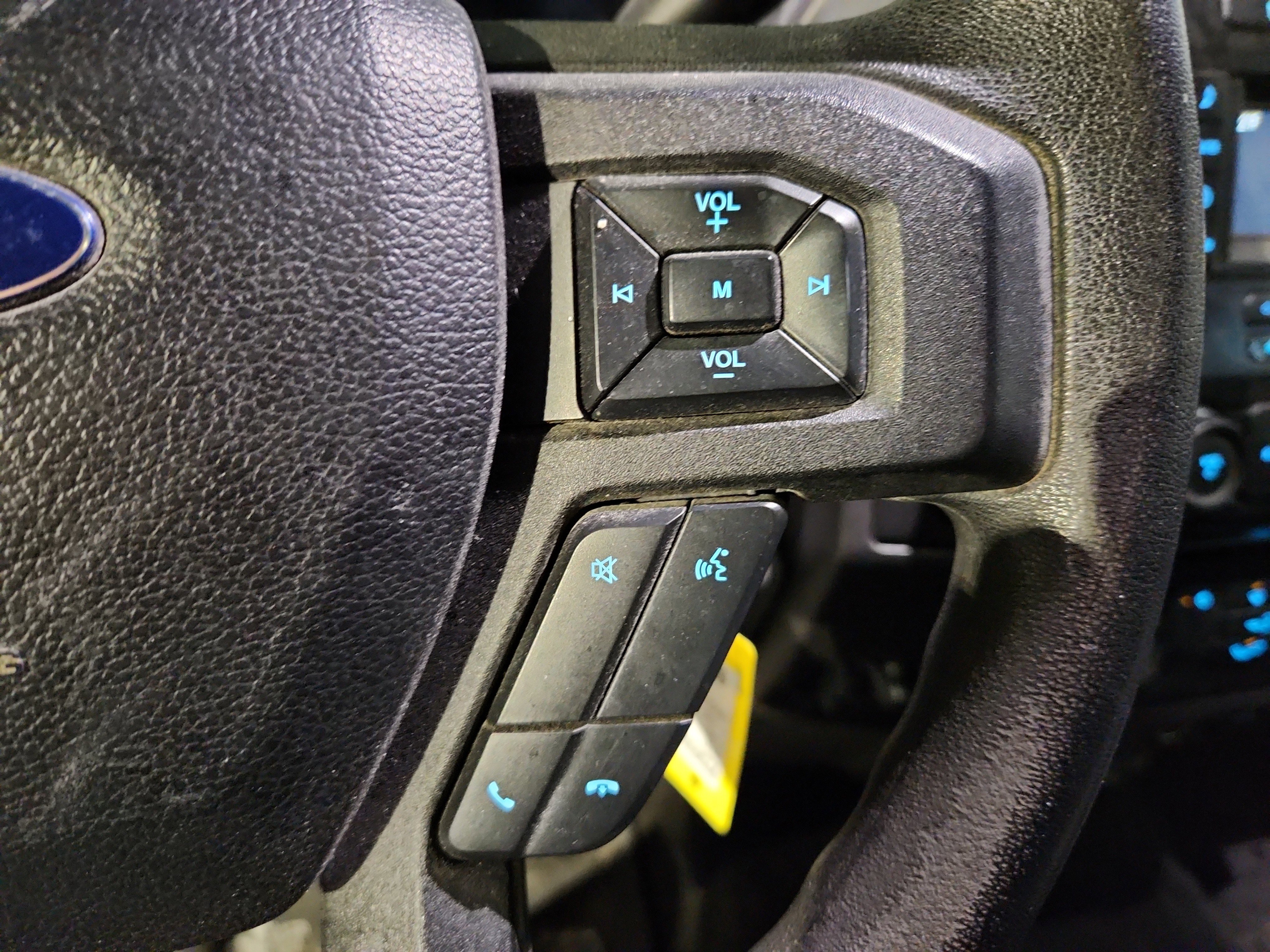 Used 2015 Ford F150 XLT image 6