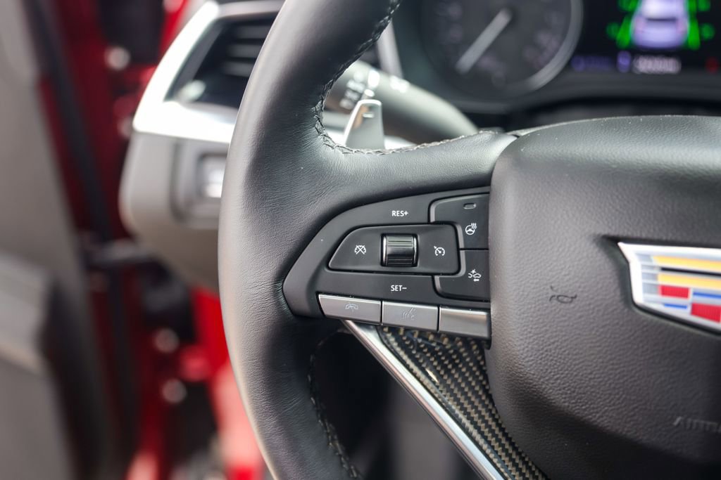 Certified 2024 Cadillac XT6 Sport w/ Technology Package AWD/4WD image 14