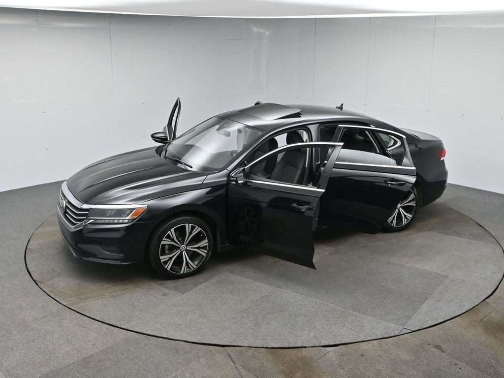 Used 2020 Volkswagen Passat 2.0T SEL image 49