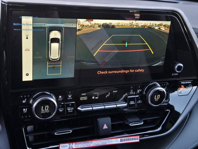 Certified 2026 Toyota Highlander Limited AWD/4WD image 15