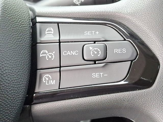 Used 2024 RAM ProMaster 2500 w/ Safety Group image 16