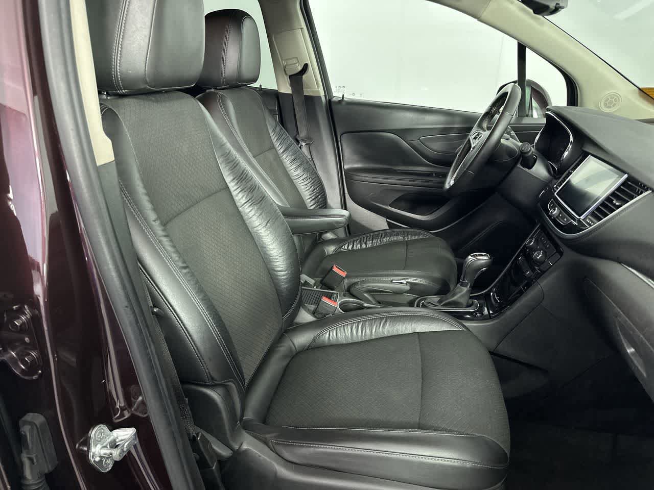 Used 2017 Buick Encore Preferred FWD image 19