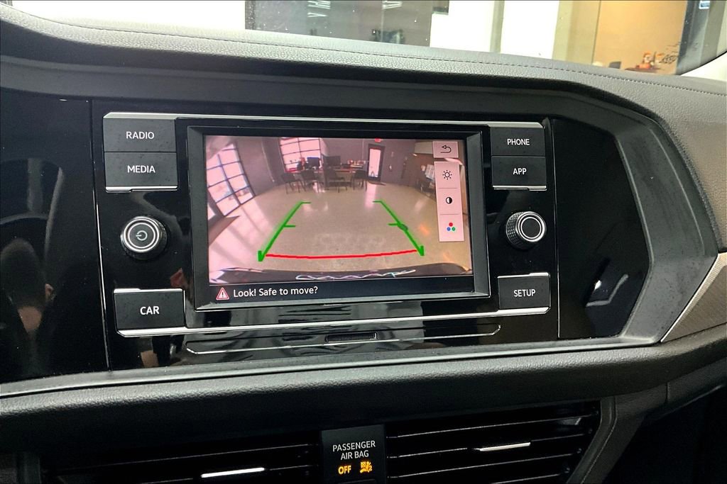 Used 2019 Volkswagen Jetta SE image 13