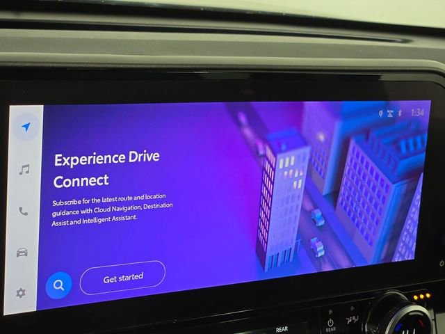 Used 2024 Toyota Highlander Limited image 18