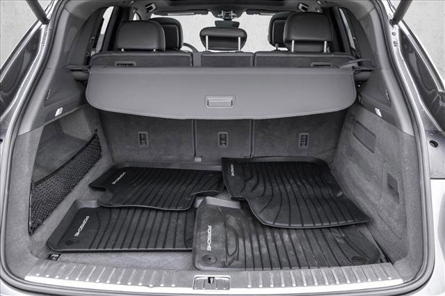 Used 2019 Porsche Cayenne S image 23
