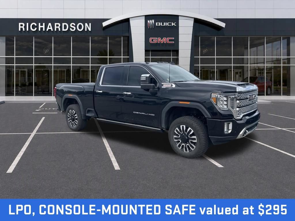 Used 2021 GMC Sierra 2500 Denali w/ Denali Black Diamond Edition AWD/4WD image 8
