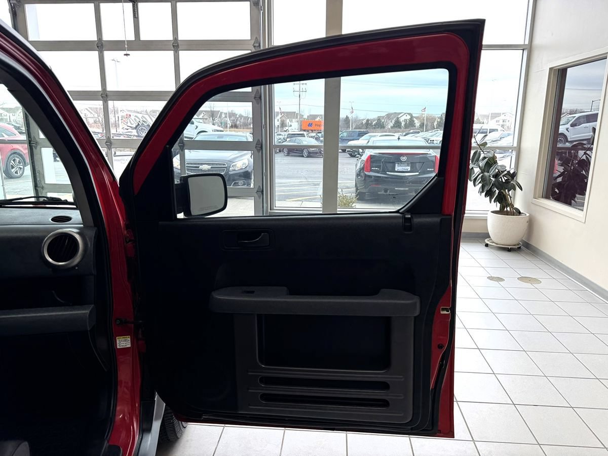 Used 2005 Honda Element EX image 13
