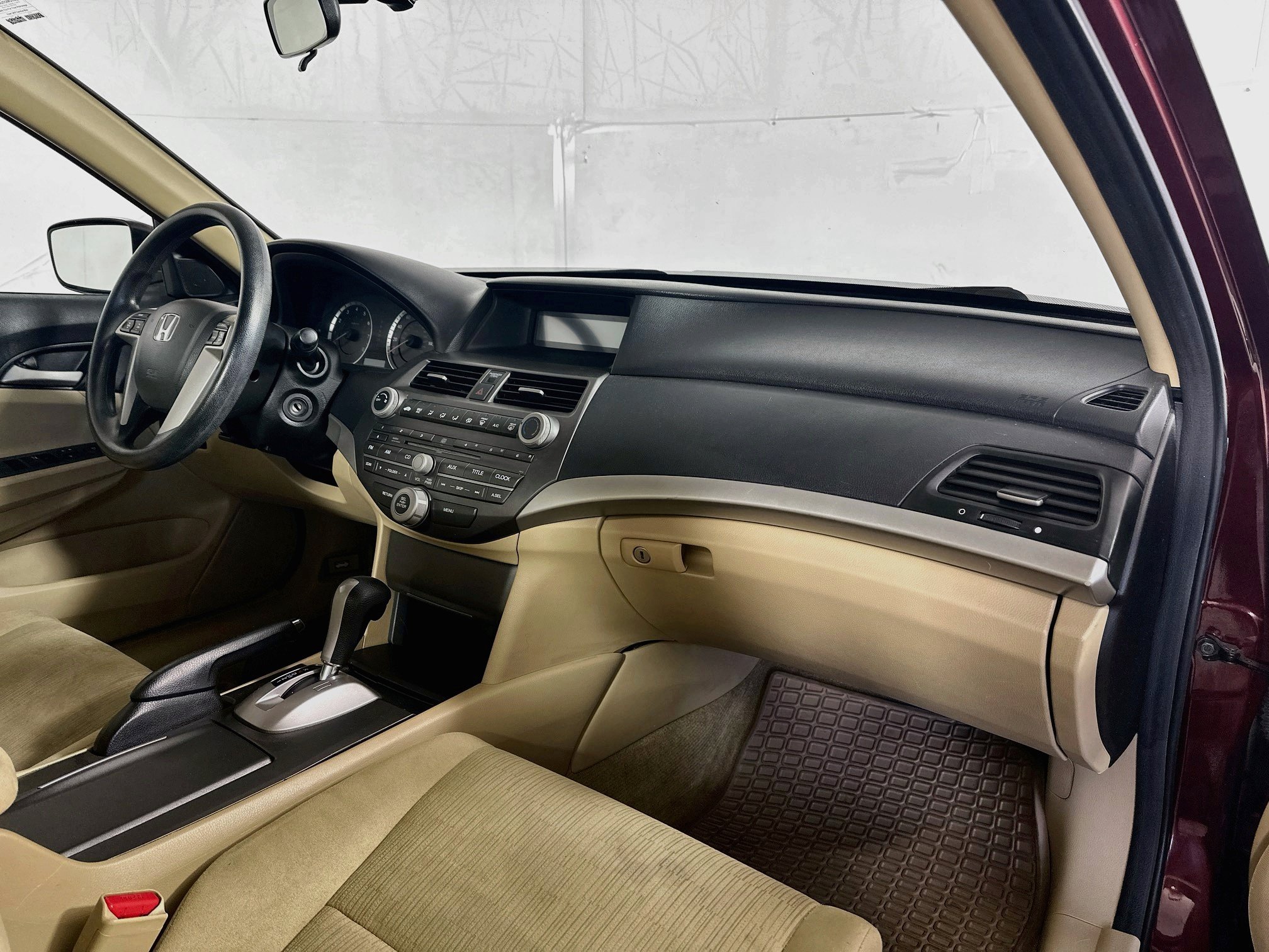 Used 2012 Honda Accord LX image 25