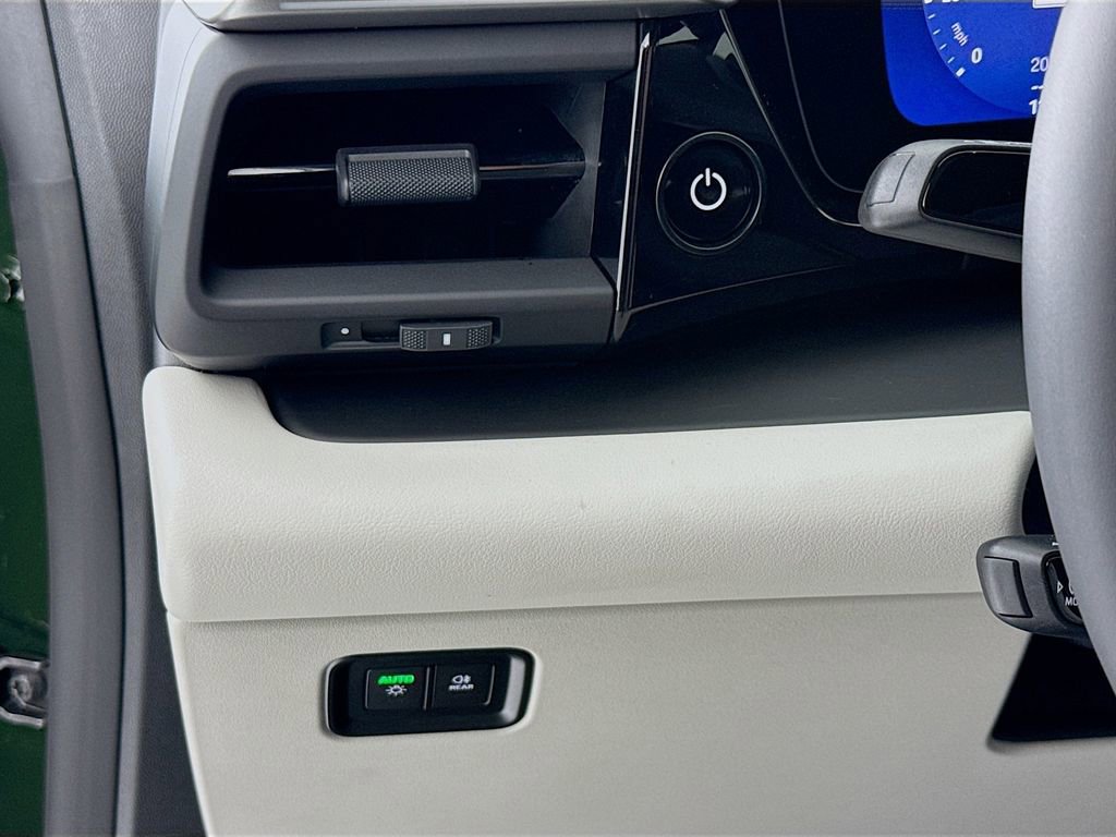 New 2026 Porsche Macan Electric image 15