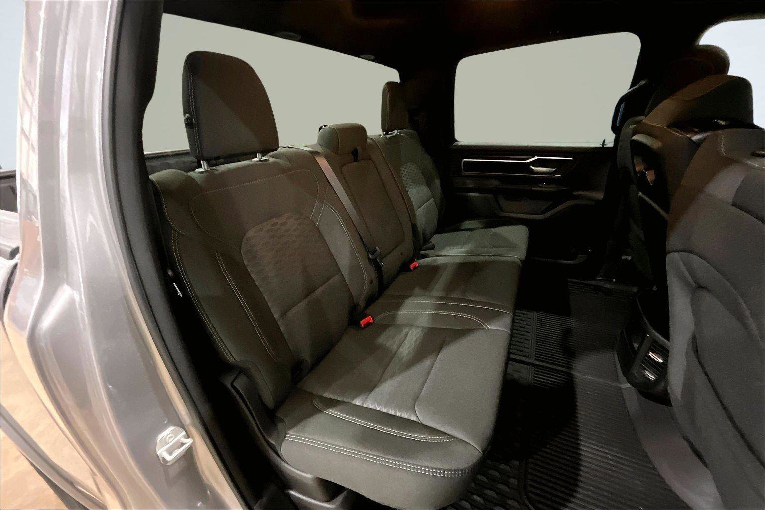 Used 2025 RAM 1500 Big Horn image 28