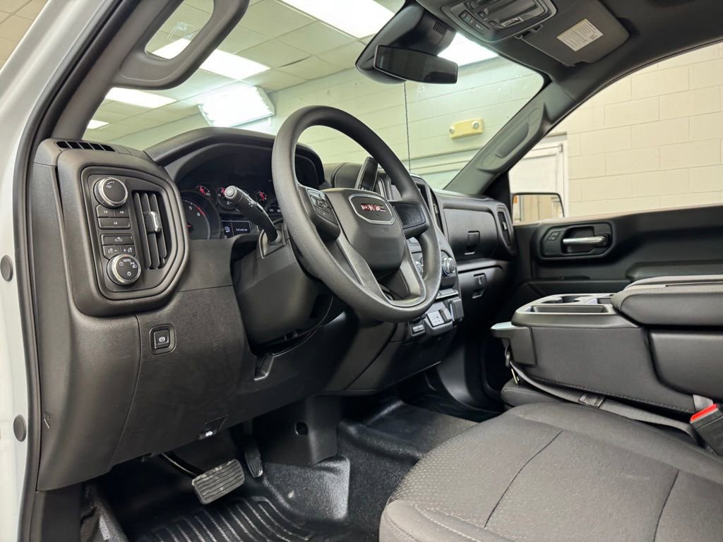 New 2025 GMC Sierra 3500 Pro image 14