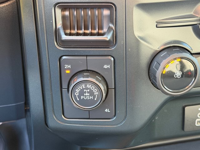 Used 2025 Ford F150 XL w/ Equipment Group 103A High AWD/4WD image 30