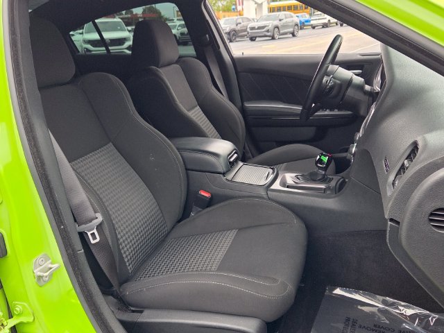 Used 2023 Dodge Charger R/T w/ Blacktop Package RWD image 17