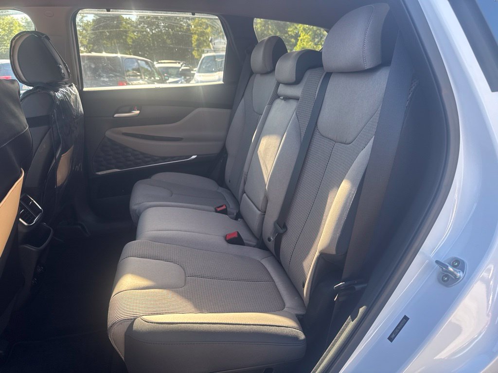 Used 2019 Hyundai Santa Fe SEL FWD image 10