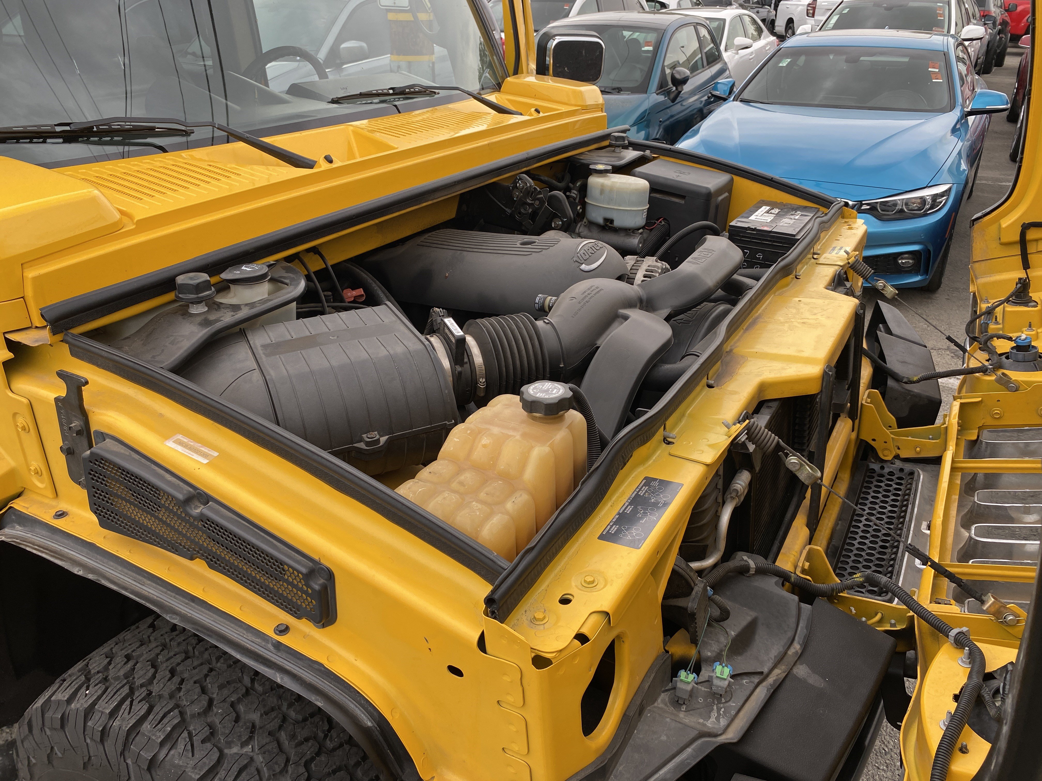 Used 2003 HUMMER H2 w/ Preferred Equipment Group AWD/4WD image 26
