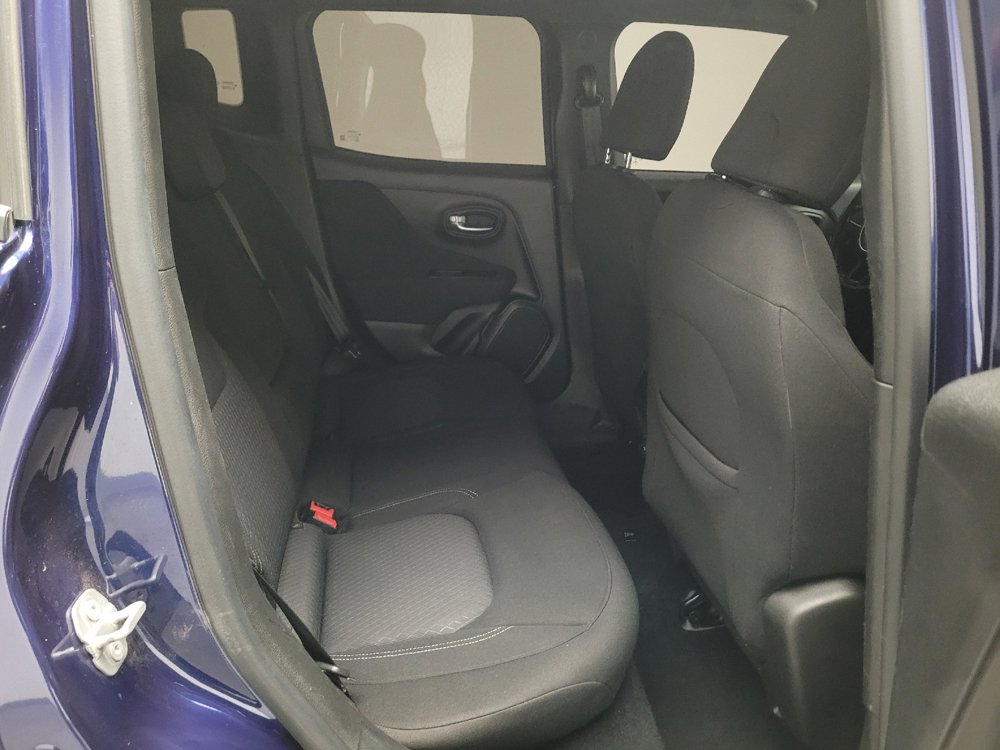 Used 2021 Jeep Renegade Latitude AWD/4WD image 19