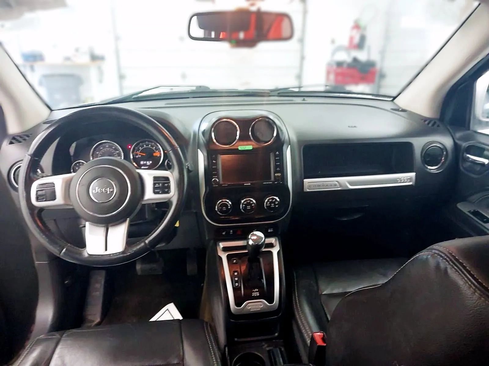 Used 2016 Jeep Compass High Altitude AWD/4WD image 4