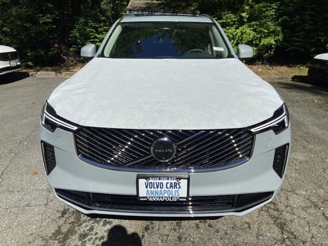 New 2026 Volvo XC90 B6 Plus w/ Protection Package Premier image 2