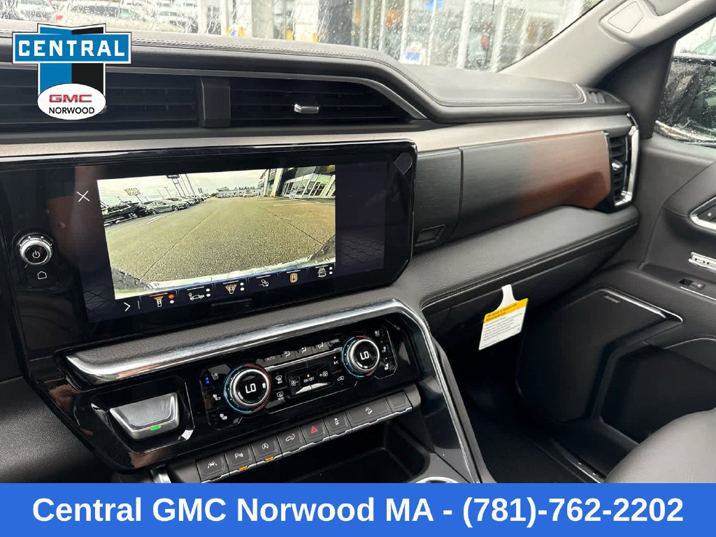 New 2026 GMC Sierra 1500 Denali w/ Technology Package AWD/4WD image 19