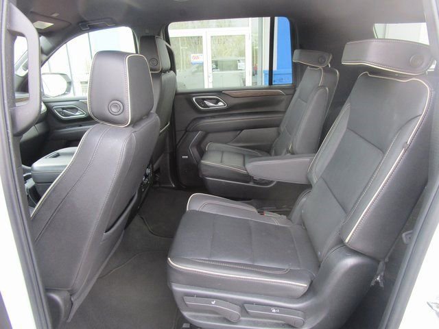 Certified 2023 Chevrolet Suburban Premier image 16