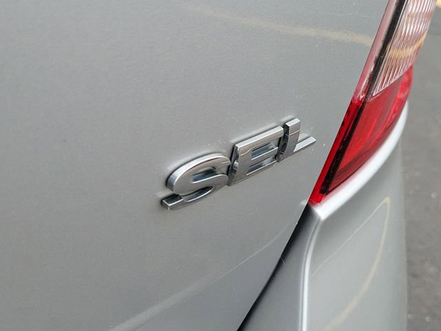 Used 2013 Ford Edge SEL FWD image 26