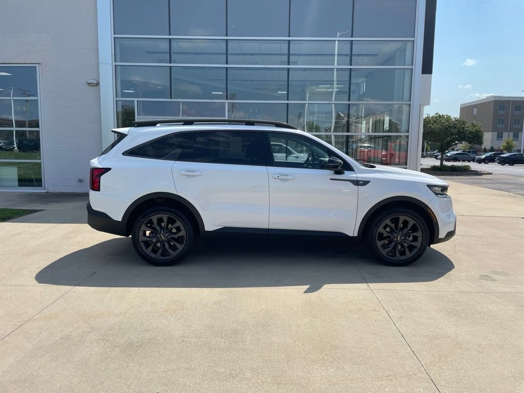 Used 2023 Kia Sorento X-Line EX AWD/4WD image 4