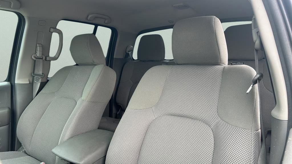 Used 2018 Nissan Frontier SV w/ Value Truck Package image 13