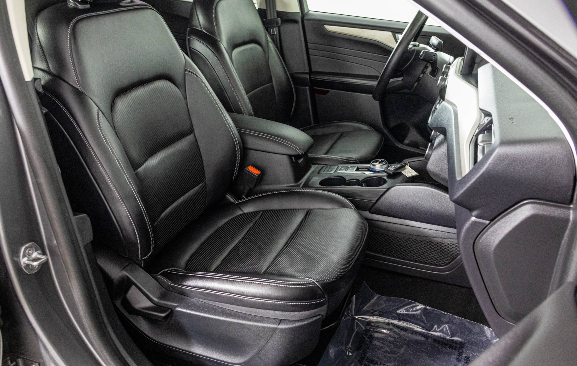 Used 2021 Ford Escape SEL FWD image 45