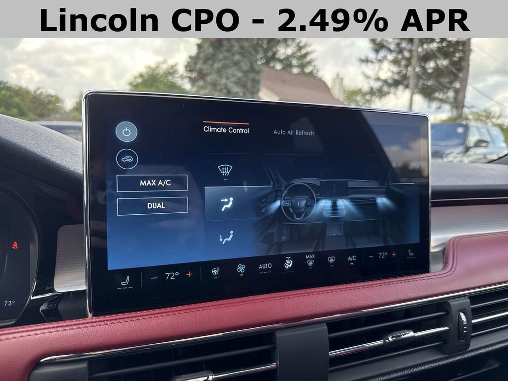 Used 2025 Lincoln Corsair Reserve w/ Equipment Group 202A image 17