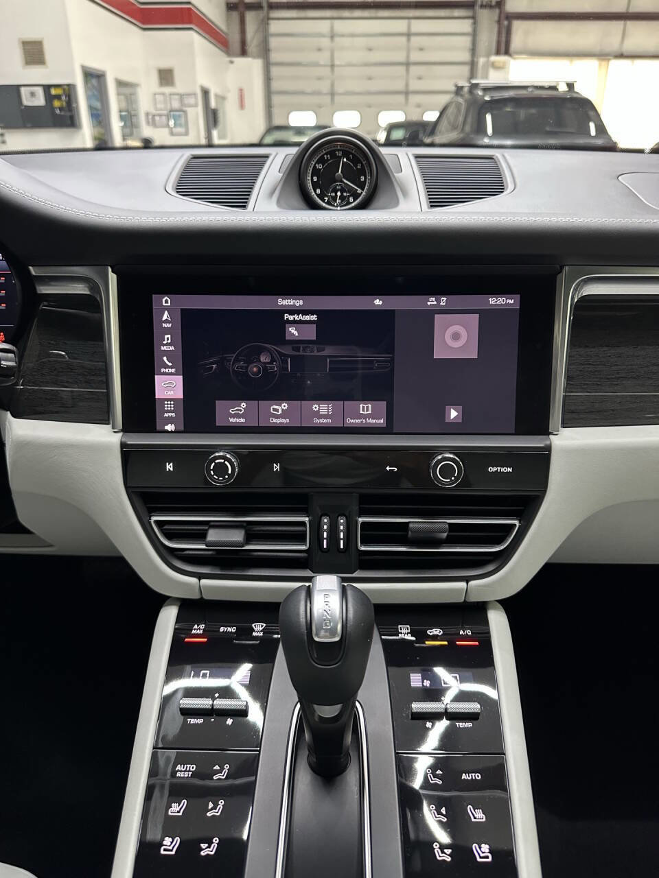 Used 2024 Porsche Macan S image 29