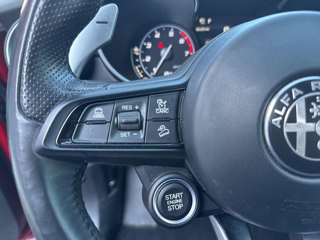 Used 2022 Alfa Romeo Stelvio Veloce image 31