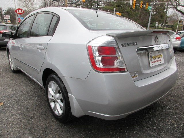 Used 2011 Nissan Sentra 2.0 SL w/ SL Special Value Pkg image 6